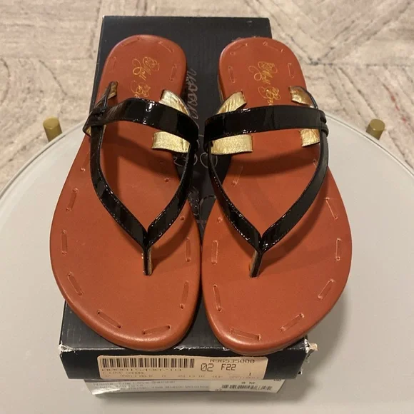 NIB - Matt Bernson The Love Sandal, Black Patent Leather Wrinkle. Size 8 - Picture 1 of 11